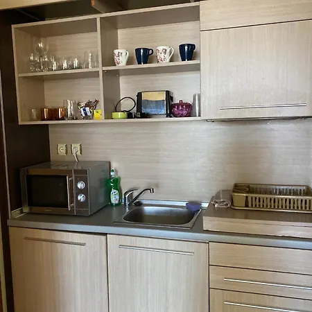 Central Beach Apartament شقة